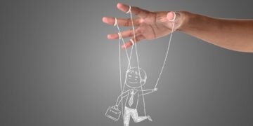Mastering the Art of Communication: A Guide to Strengthening Interpersonal Skills