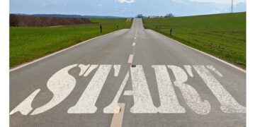 Achieving Success: Empowering Employees with Proven Goal-Setting Strategies